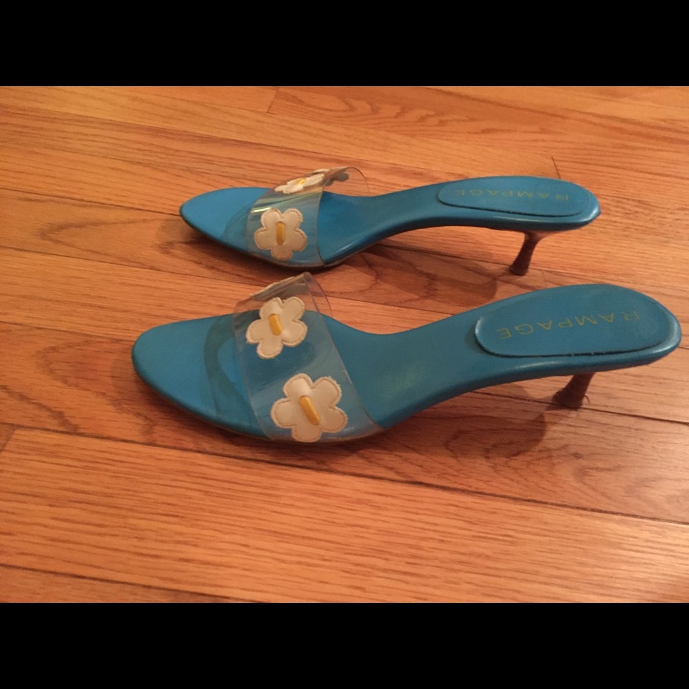 Rampage women’s daises heels size 6.5